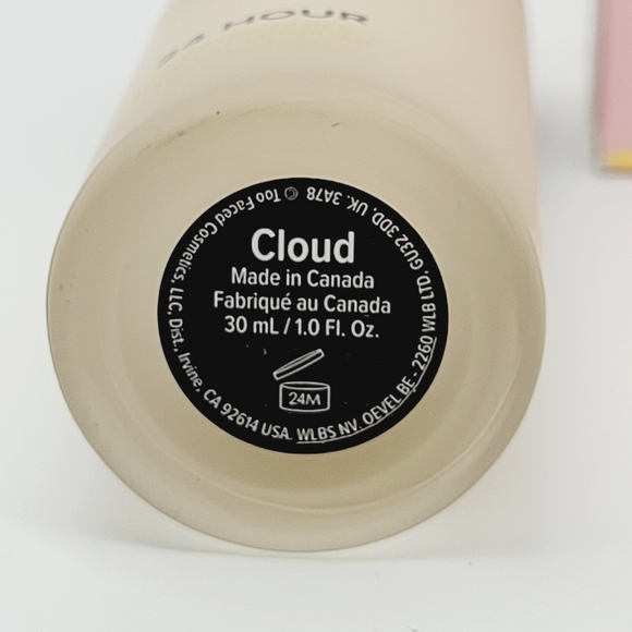 Too Faced Born This Way Matte 24 Hour Foundation Cloud Brand New in Box - Picture 6 of 7